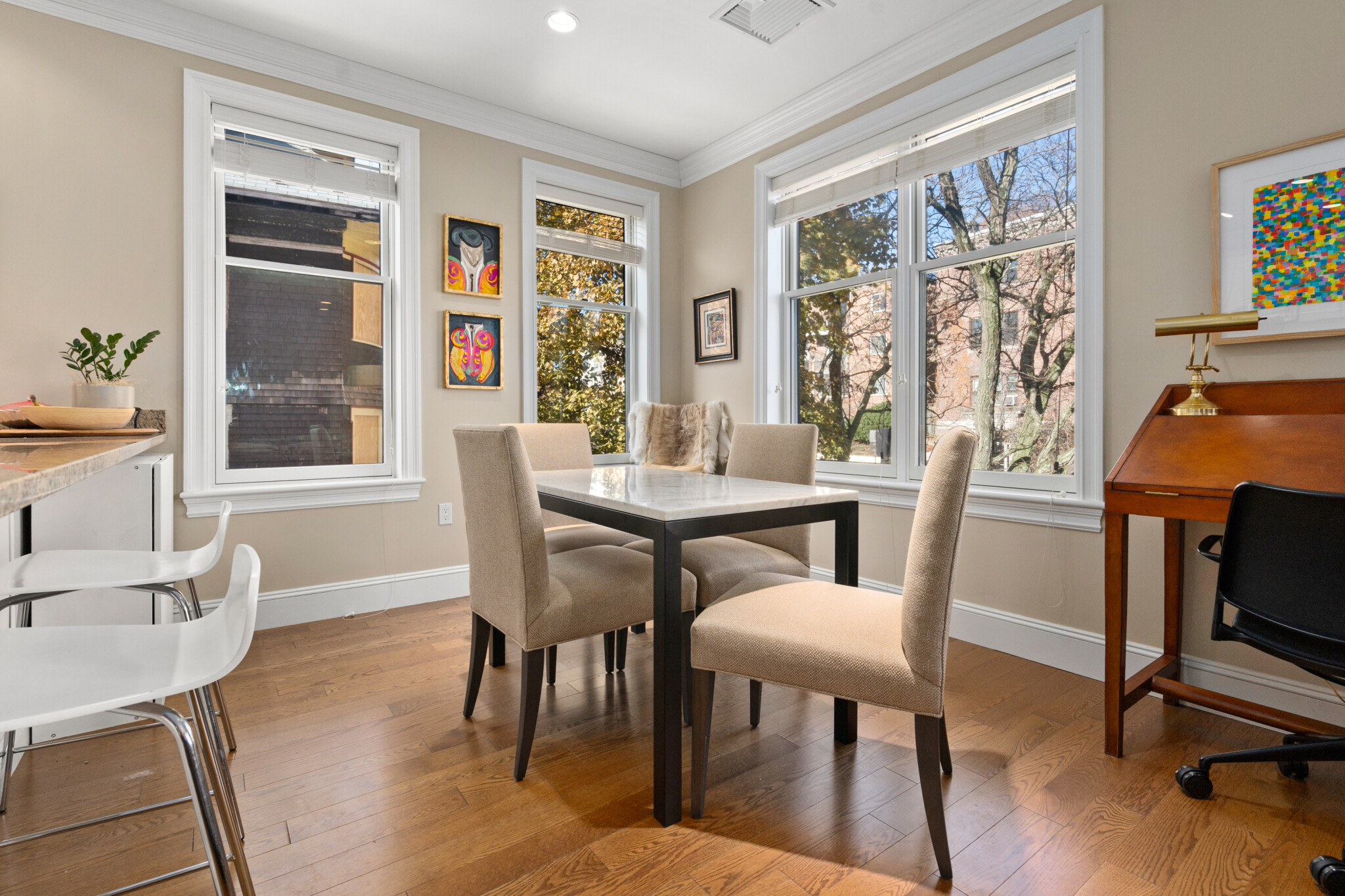 20 Englewood Ave, Brookline