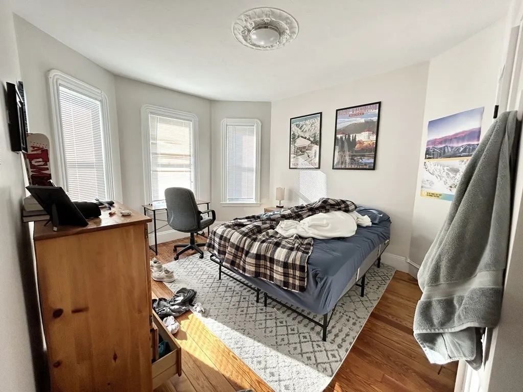 74 Marine Rd, Boston