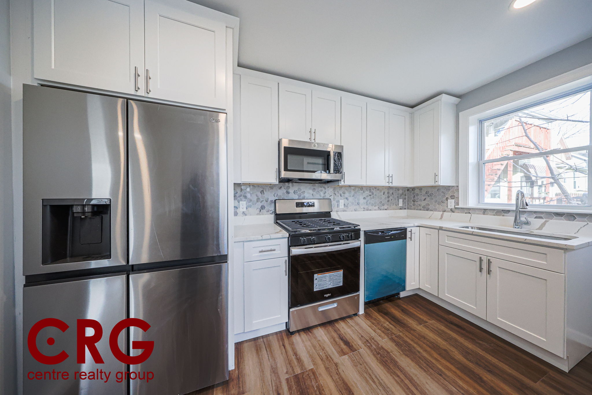 81 Alder Ter, South Side