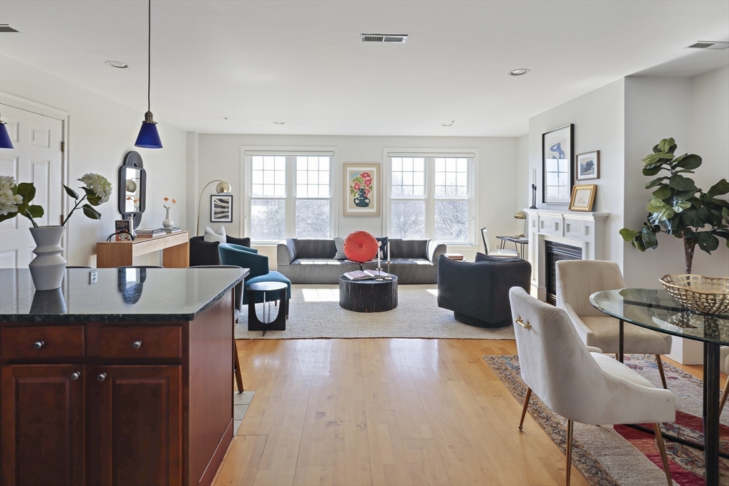 1306 Columbia Rd, South Boston