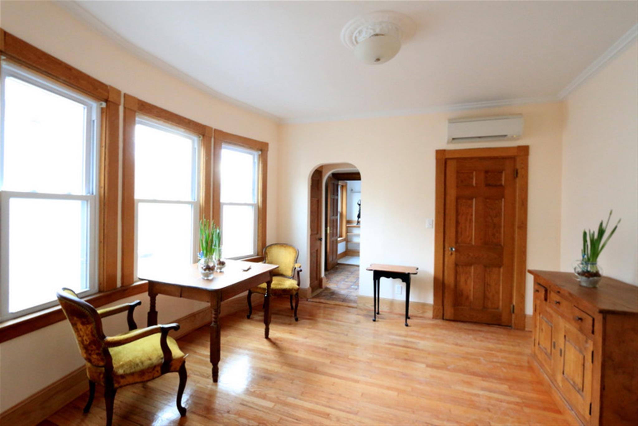 1.5 bed, 1 bath apartment for rent at 900 Massachusetts Ave Unit Five, Central Square — photo 10 of 16