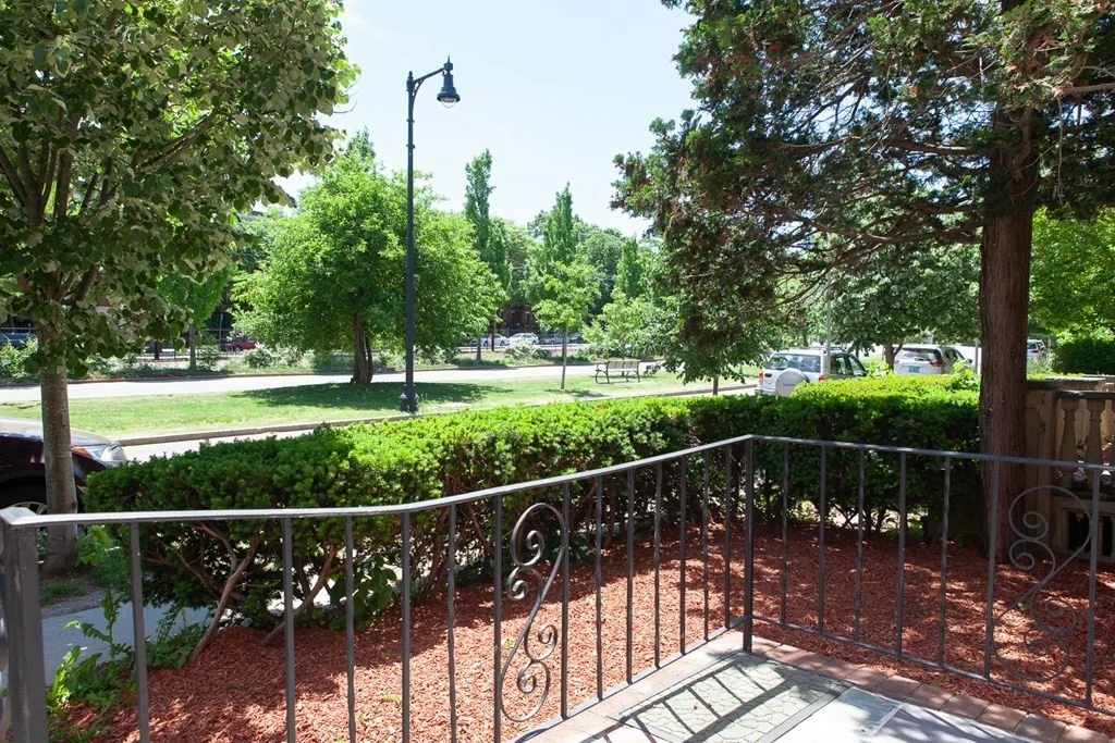 1743 Commonwealth Ave, Brighton