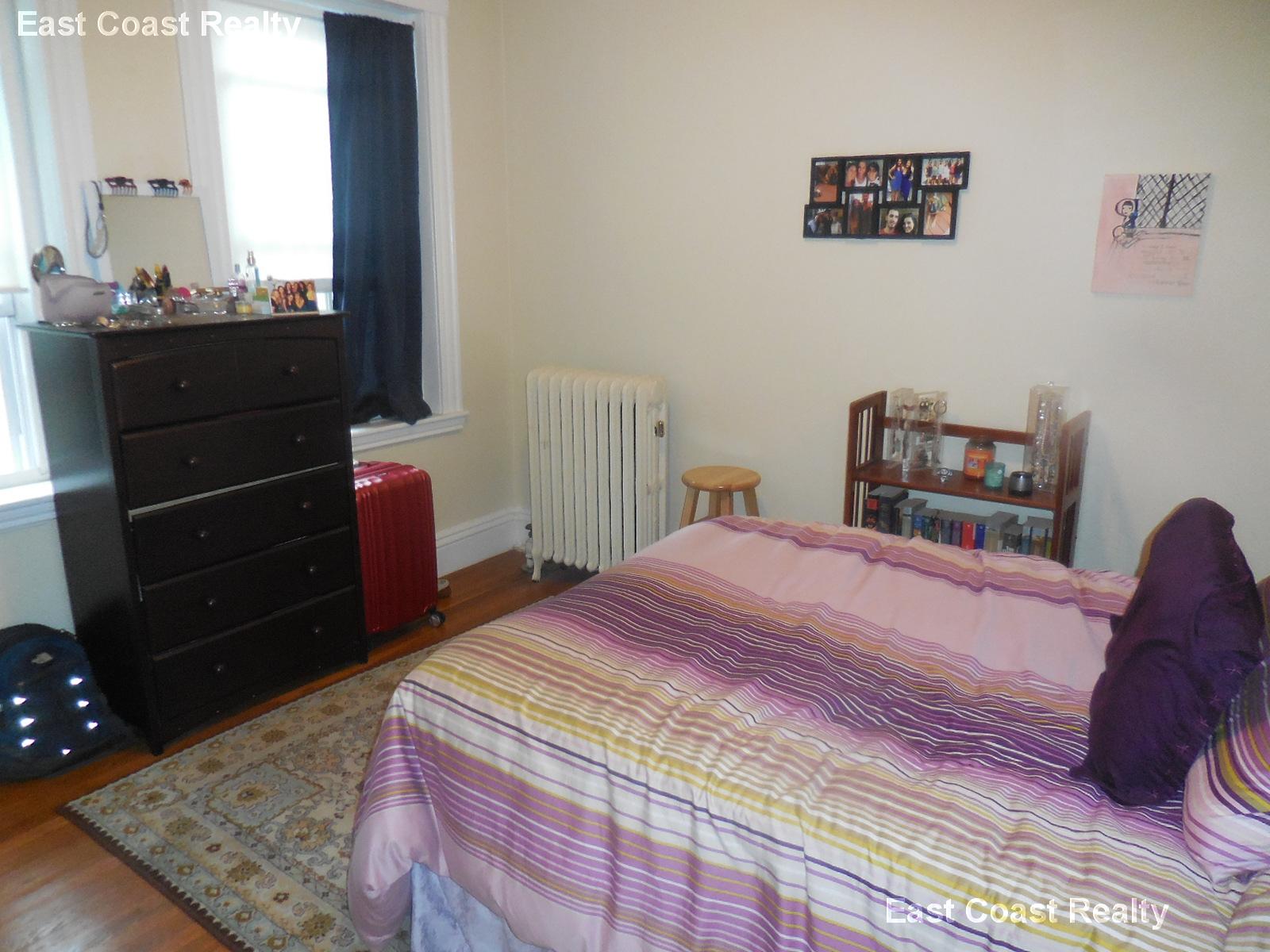 161 Kelton St, Allston