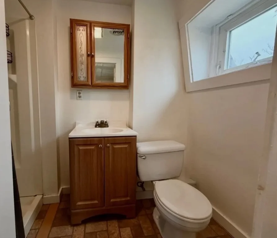 127 Court St, Downtown