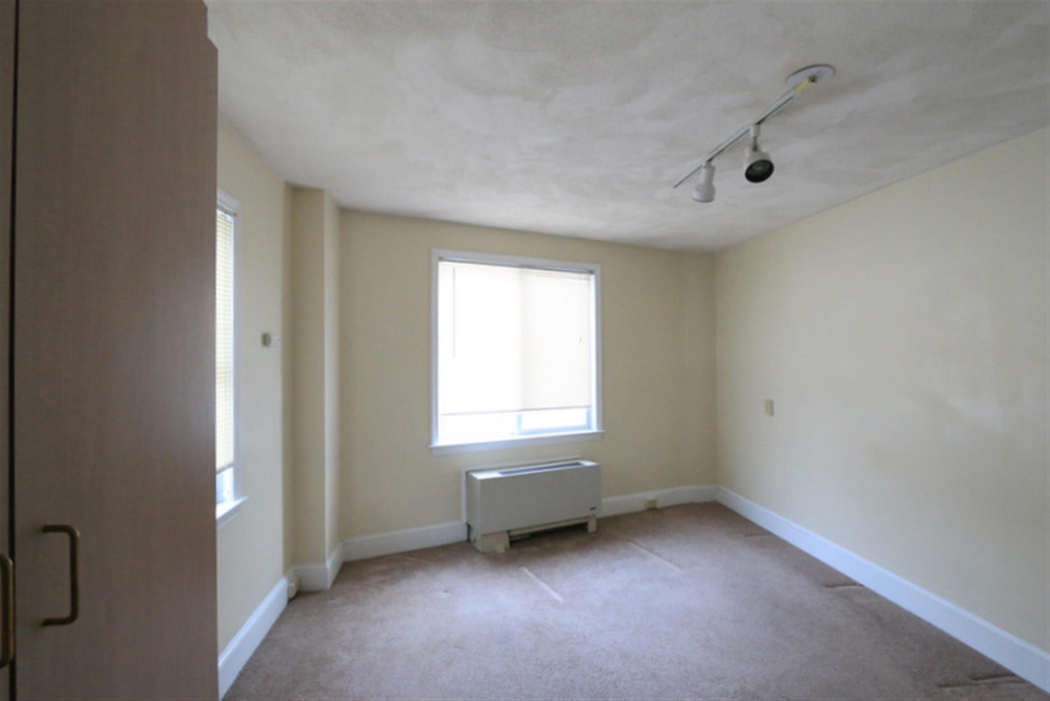 1 bed, 1.5 bath apartment for rent at 12 Mount Auburn St Unit 2, Riverside — photo 9 of 14