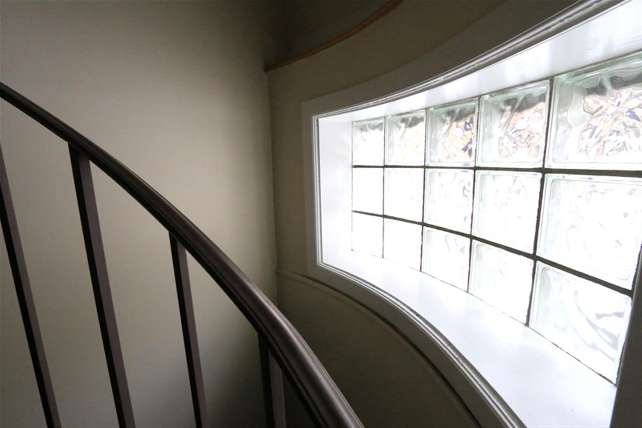 1 bed, 1.5 bath apartment for rent at 12 Mount Auburn St Unit 2, Riverside — photo 7 of 14