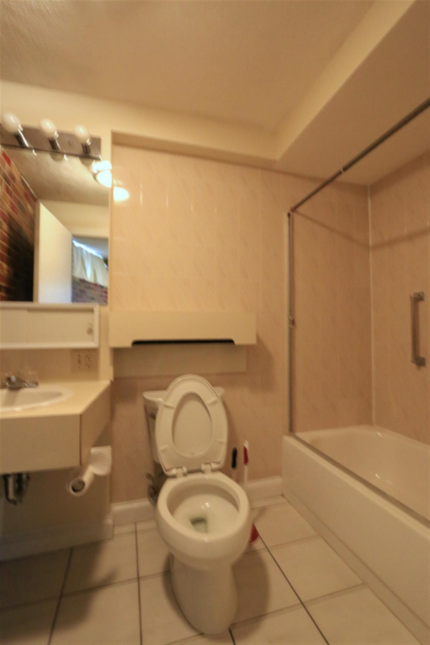 1 bed, 1.5 bath apartment for rent at 12 Mount Auburn St Unit 2, Riverside — photo 14 of 14