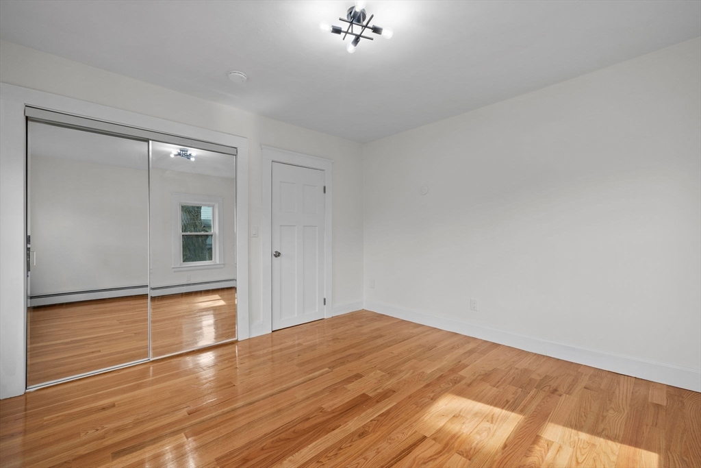 5 Fells Ave, Milford