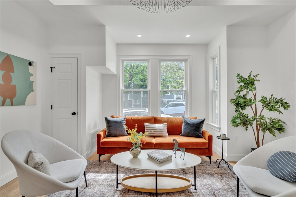 54 Park St, Ward Two