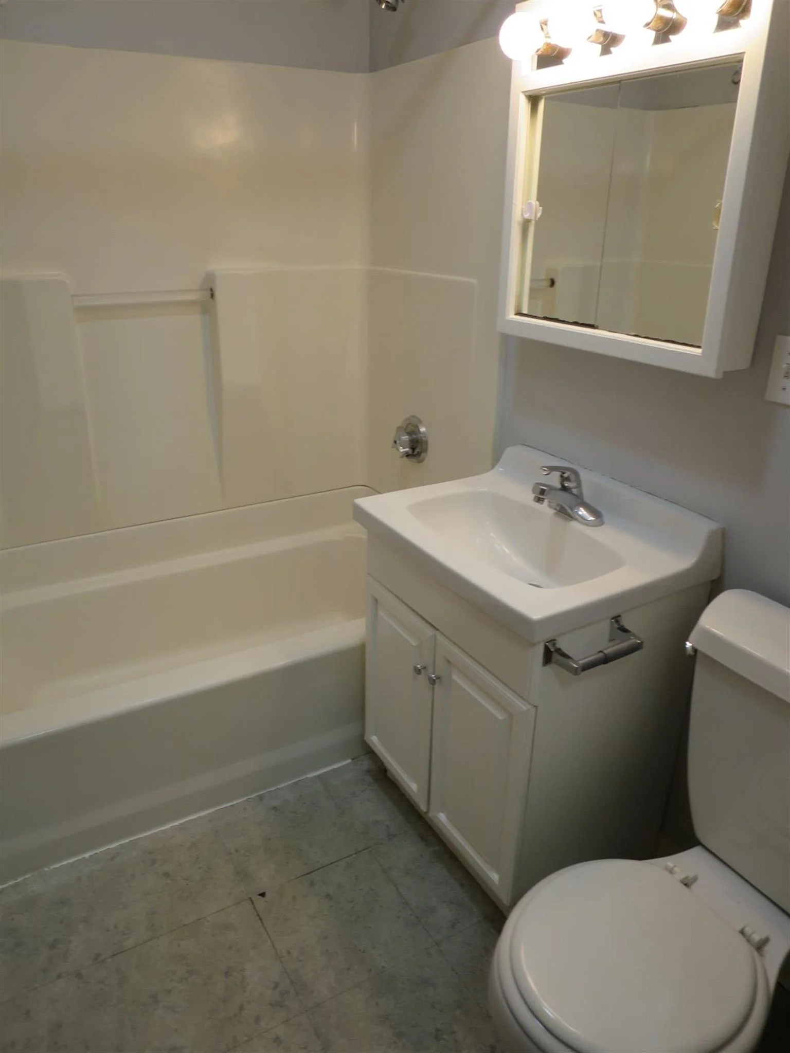 360 Somerville Ave, Prospect Hill