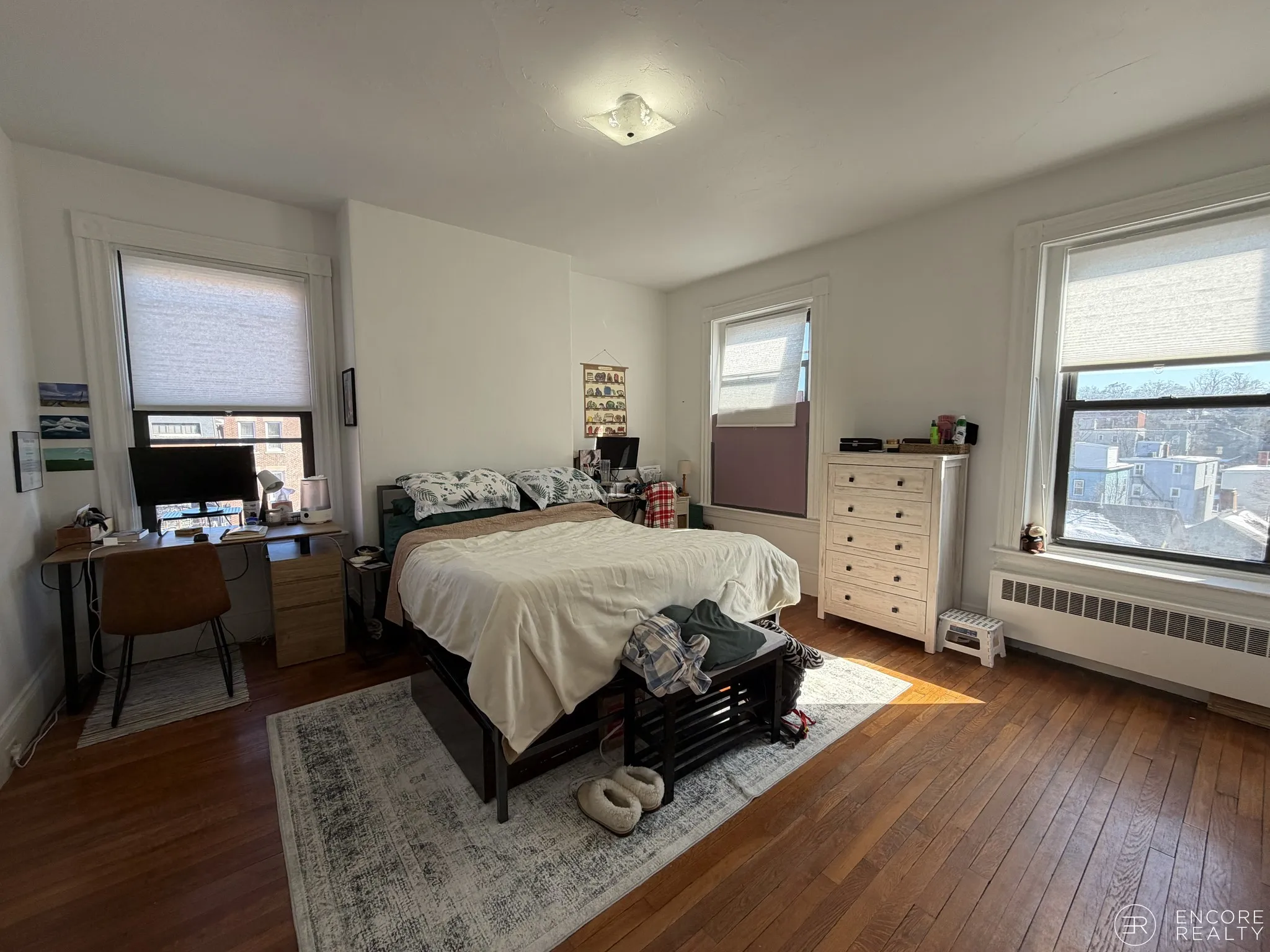 16 Davis Ave, Emerson Gardens