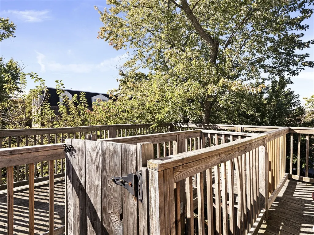 95 Florida St, Dorchester