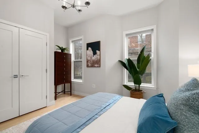 174 Fisher Ave, Mission Hill