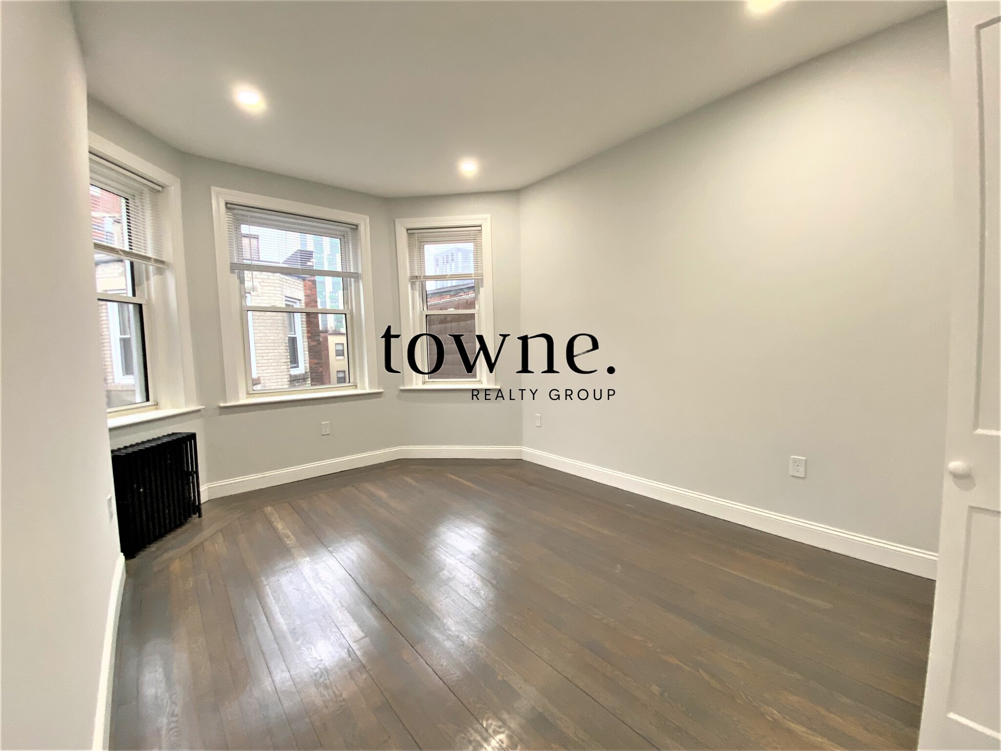 112 Jersey St, Fenway