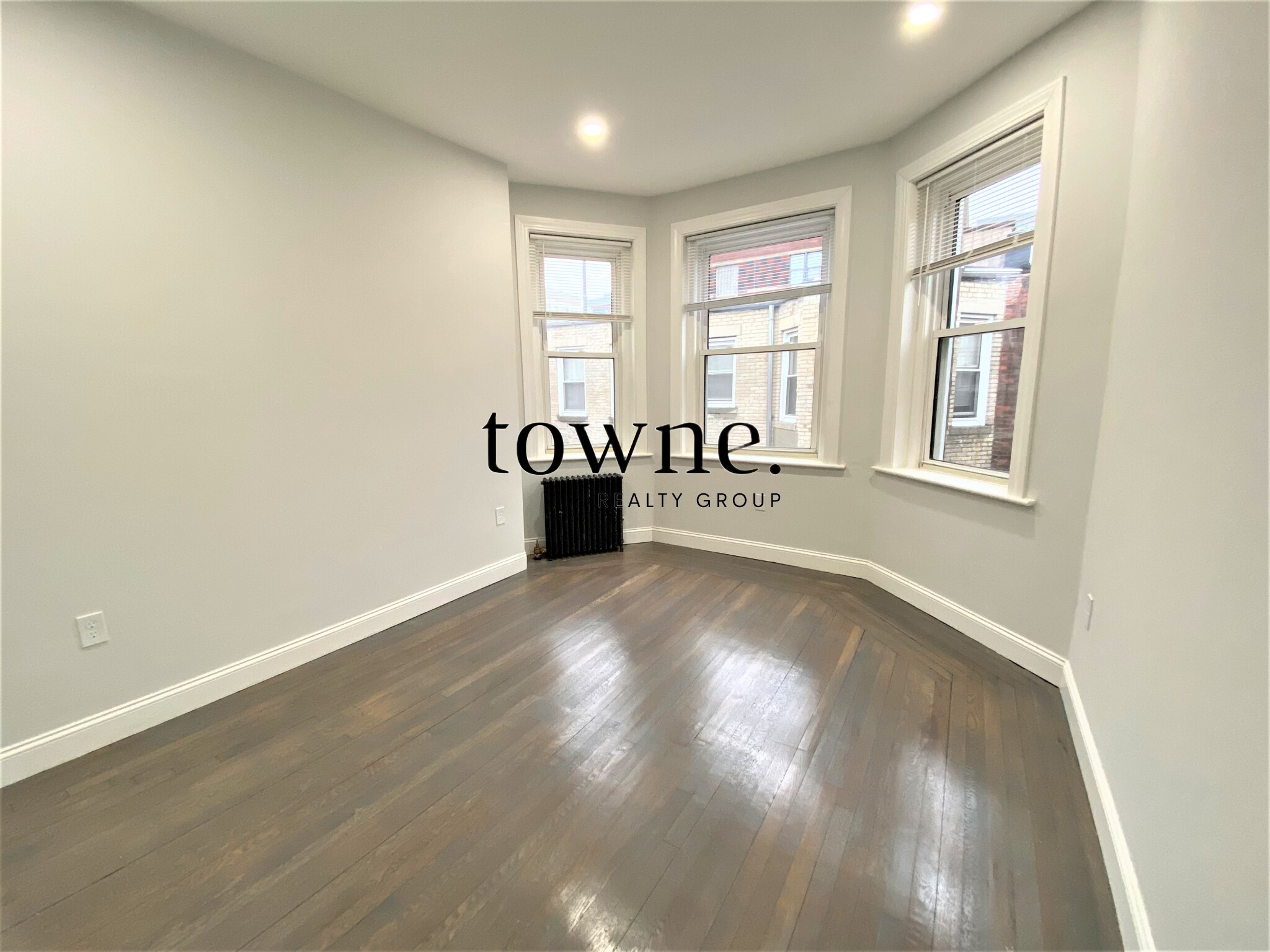 112 Jersey St, Fenway