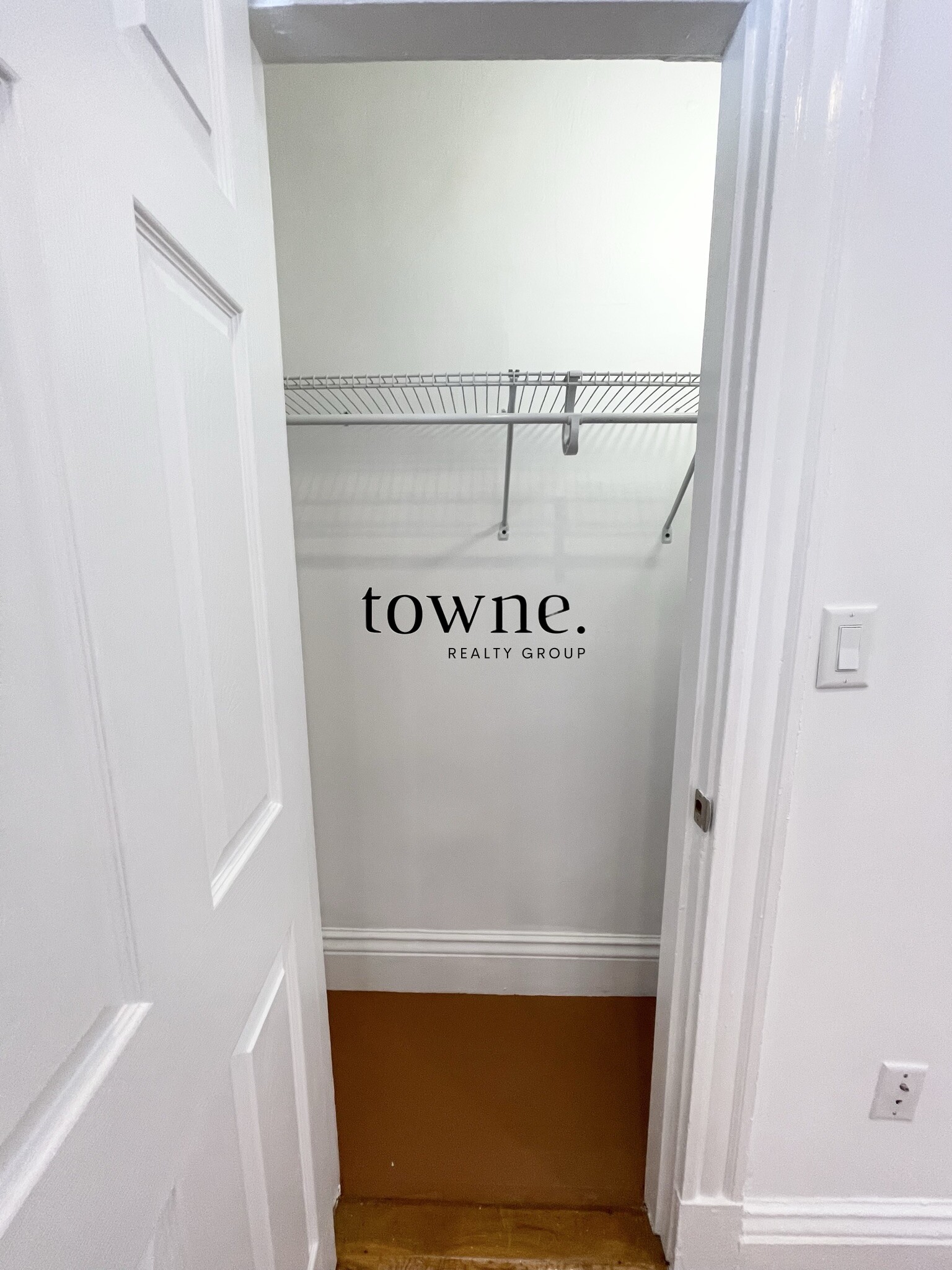 120 Peterborough St, Fenway