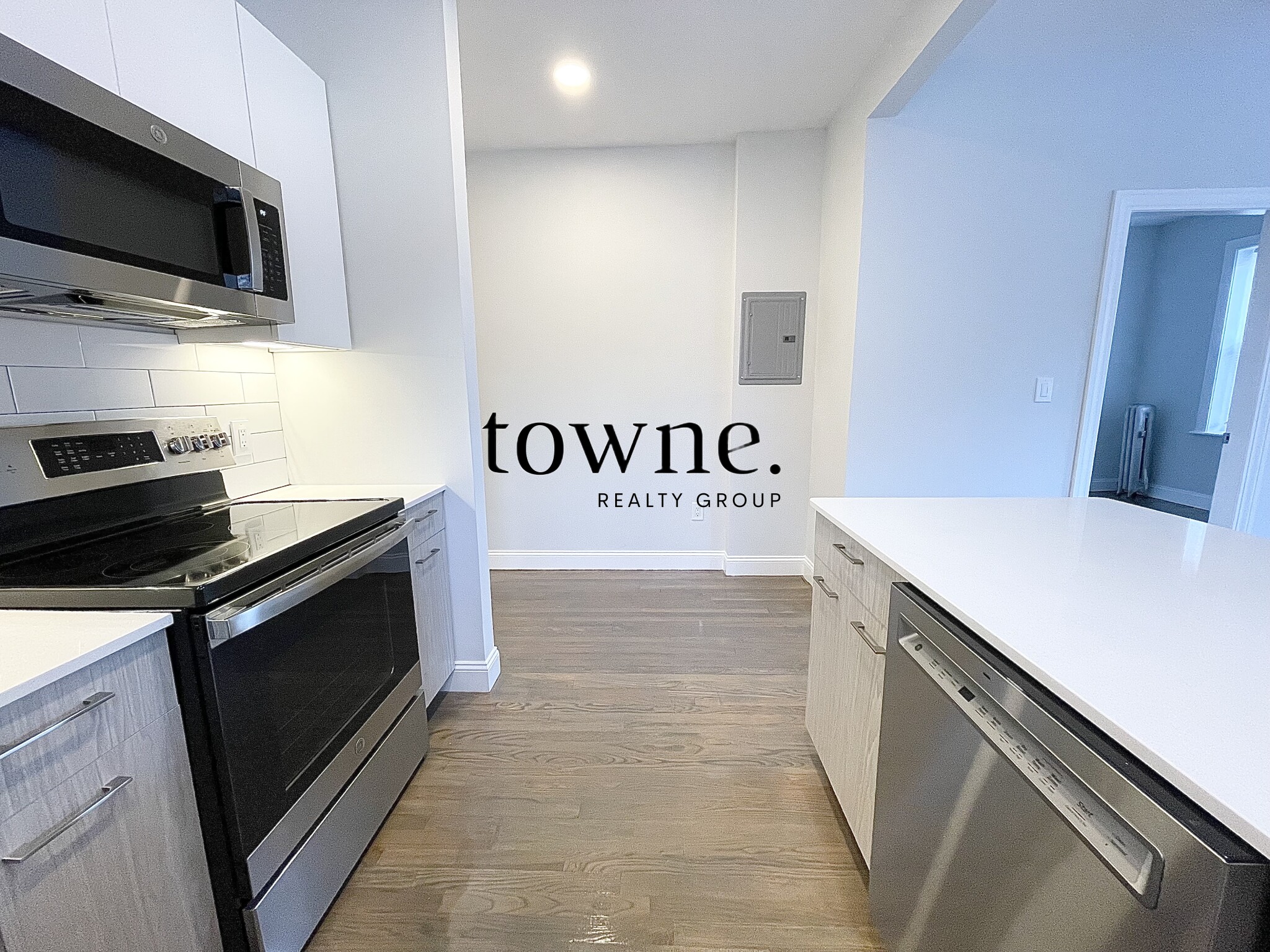 111 Queensberry St, Fenway