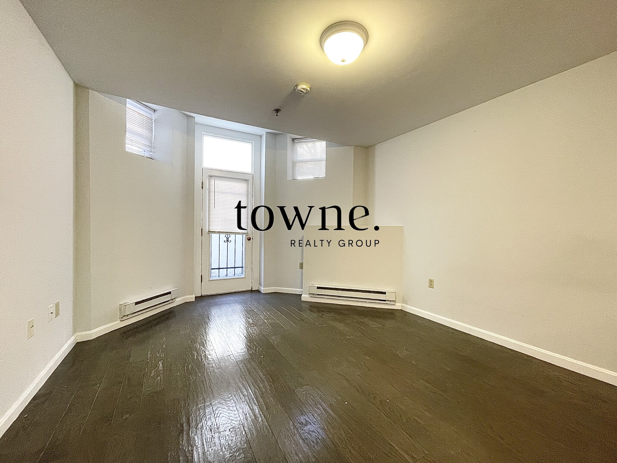 28 Queensberry St, Fenway