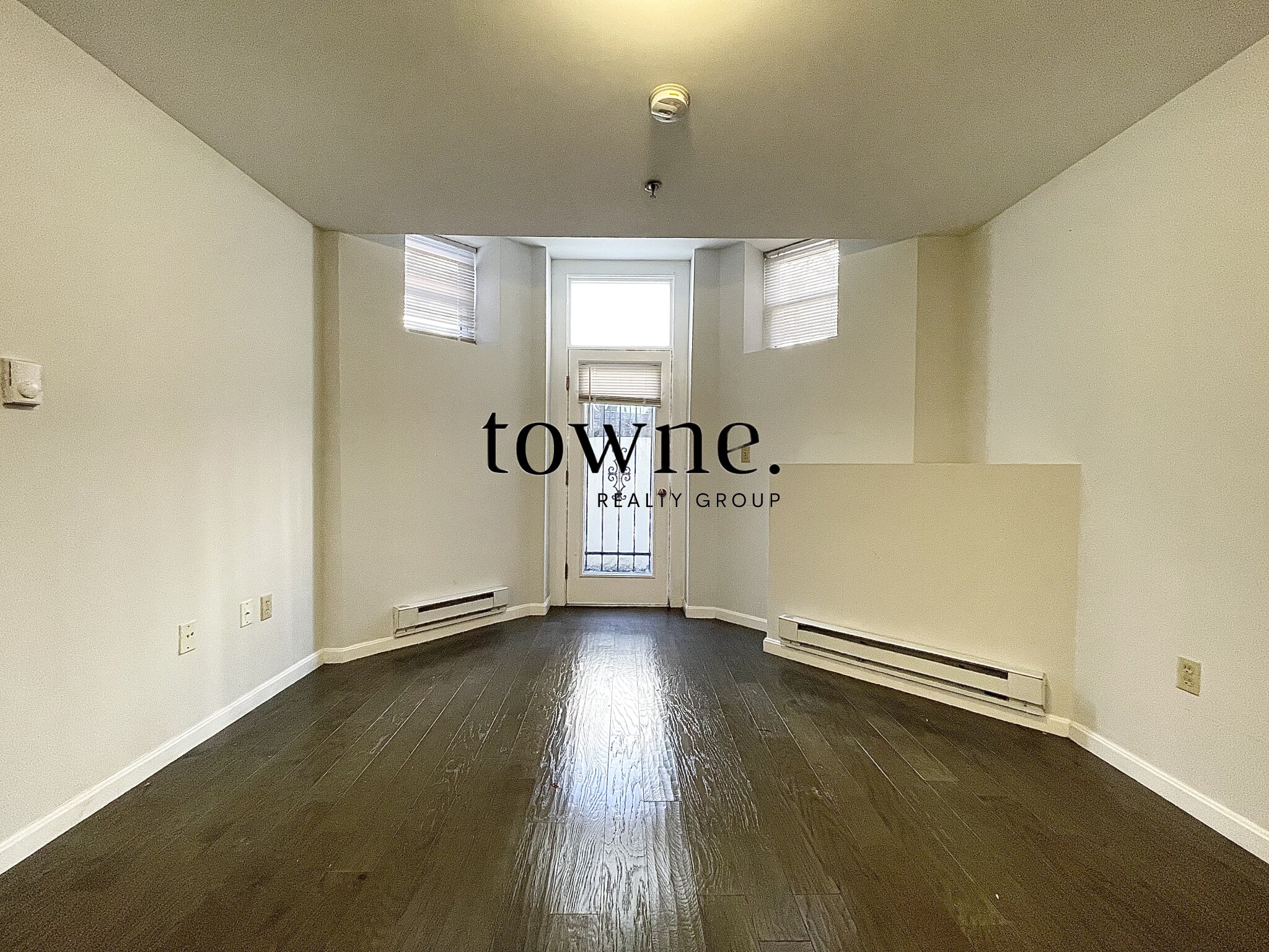 28 Queensberry St, Fenway