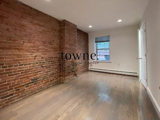 127 Saint Botolph St, Back Bay