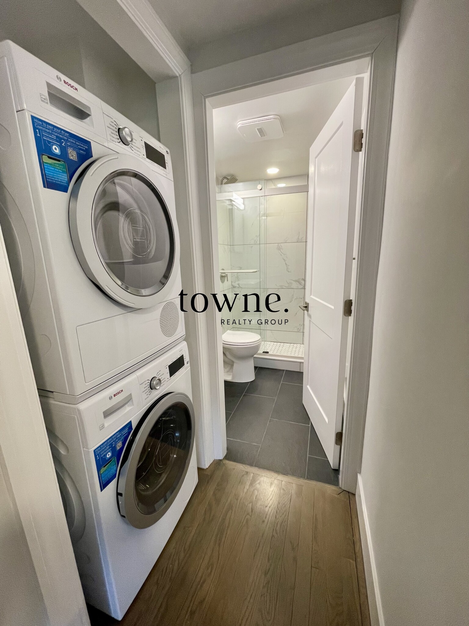 320 Hammond Pond Pkwa, Chestnut Hill