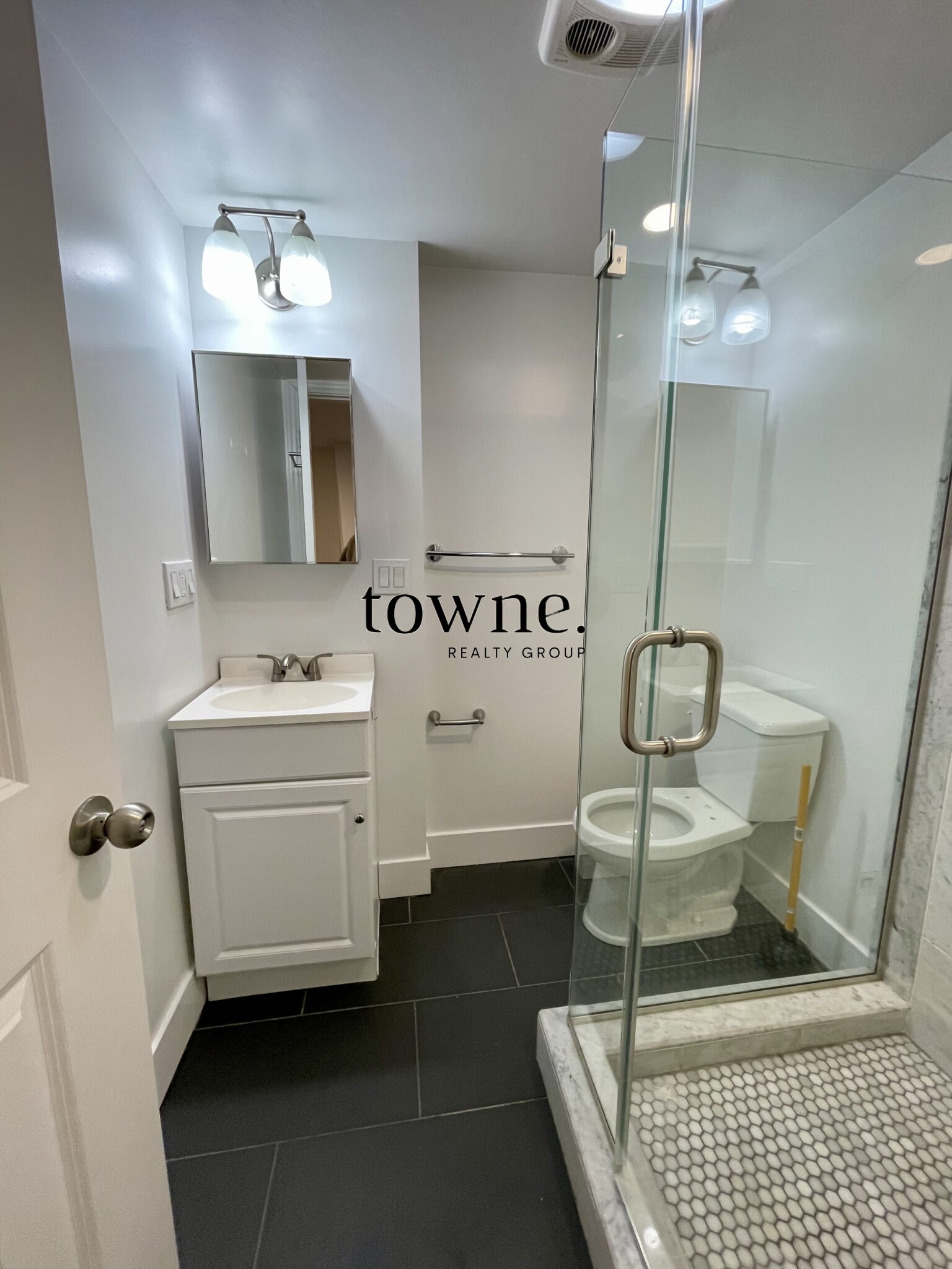 24 Phillips St, Beacon Hill