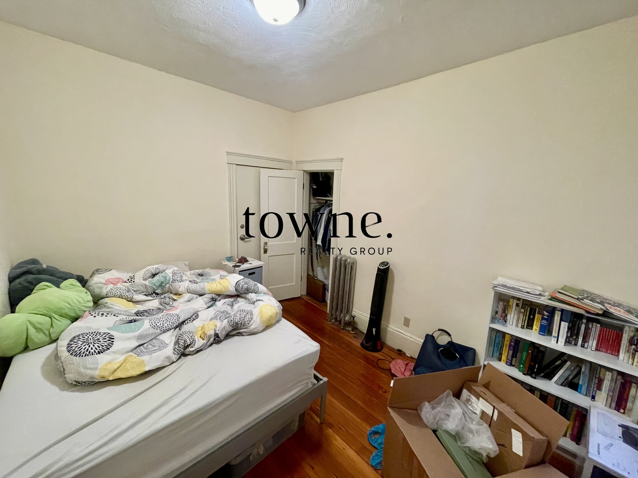 55 Queensberry St, Fenway