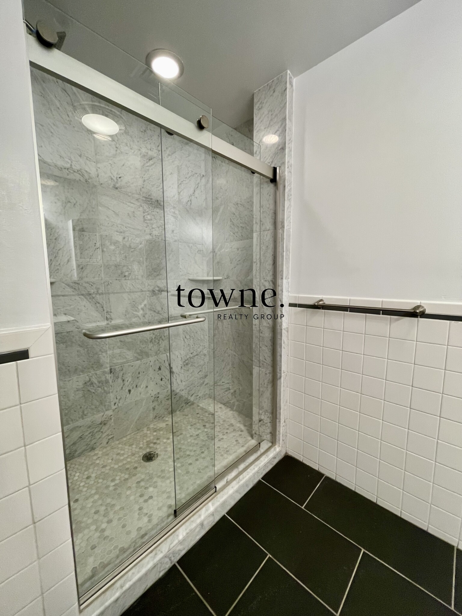 1404 Beacon St, Corey Hill