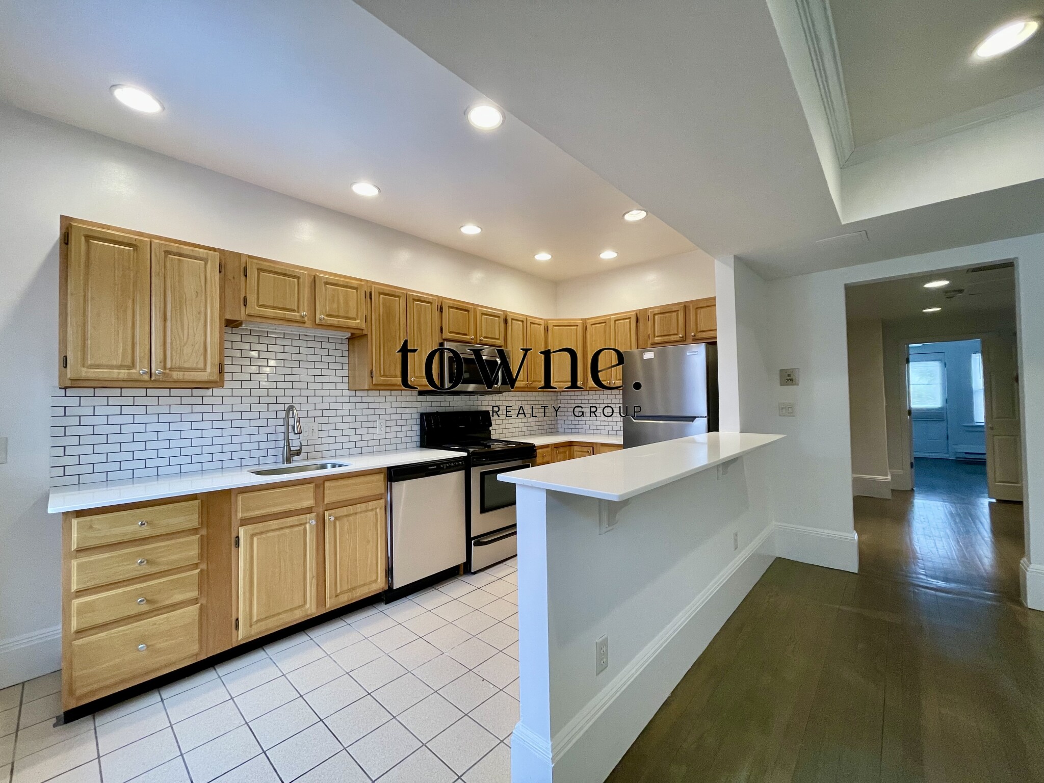 1404 Beacon St, Corey Hill