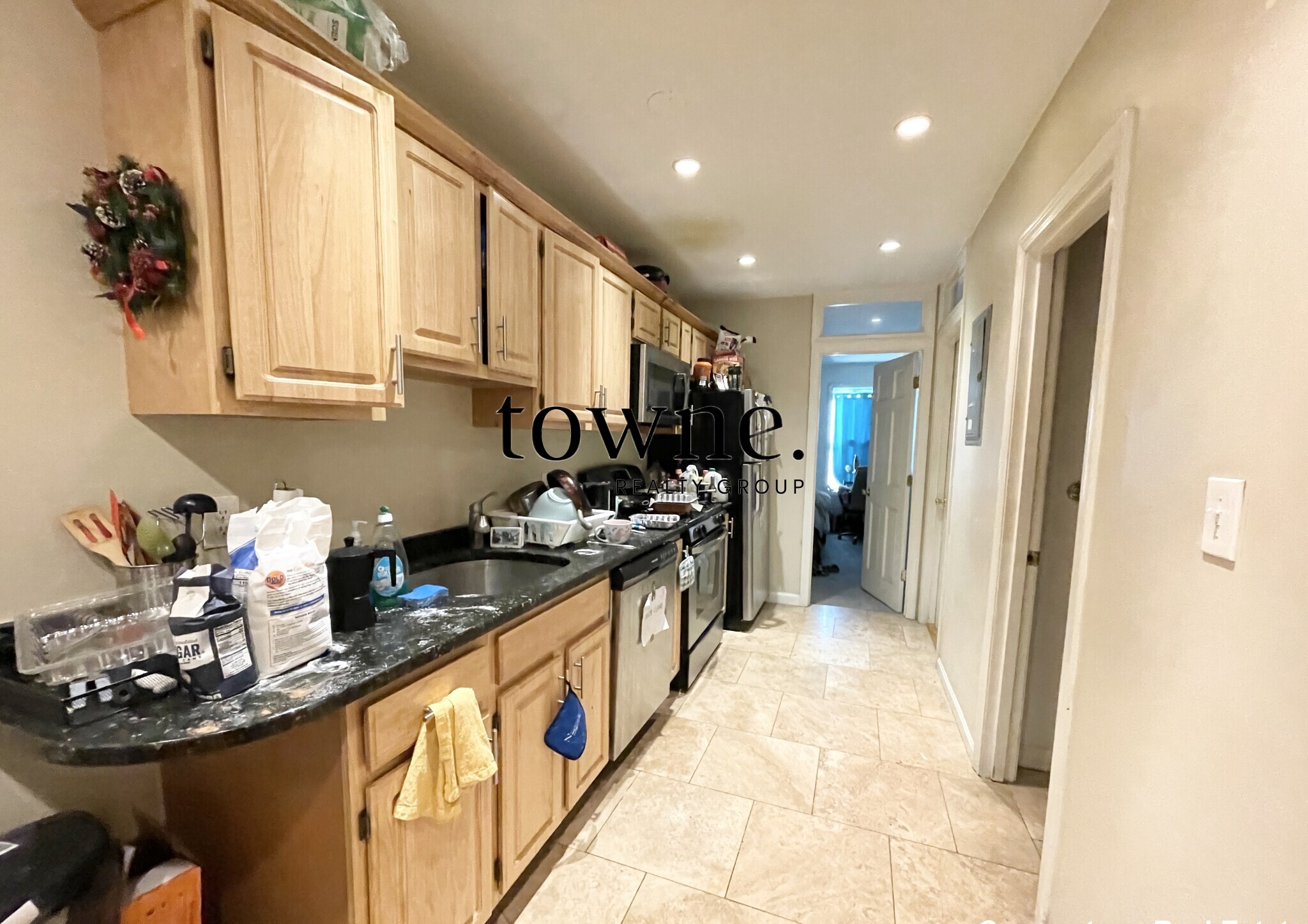 588 Columbus Ave, Roxbury