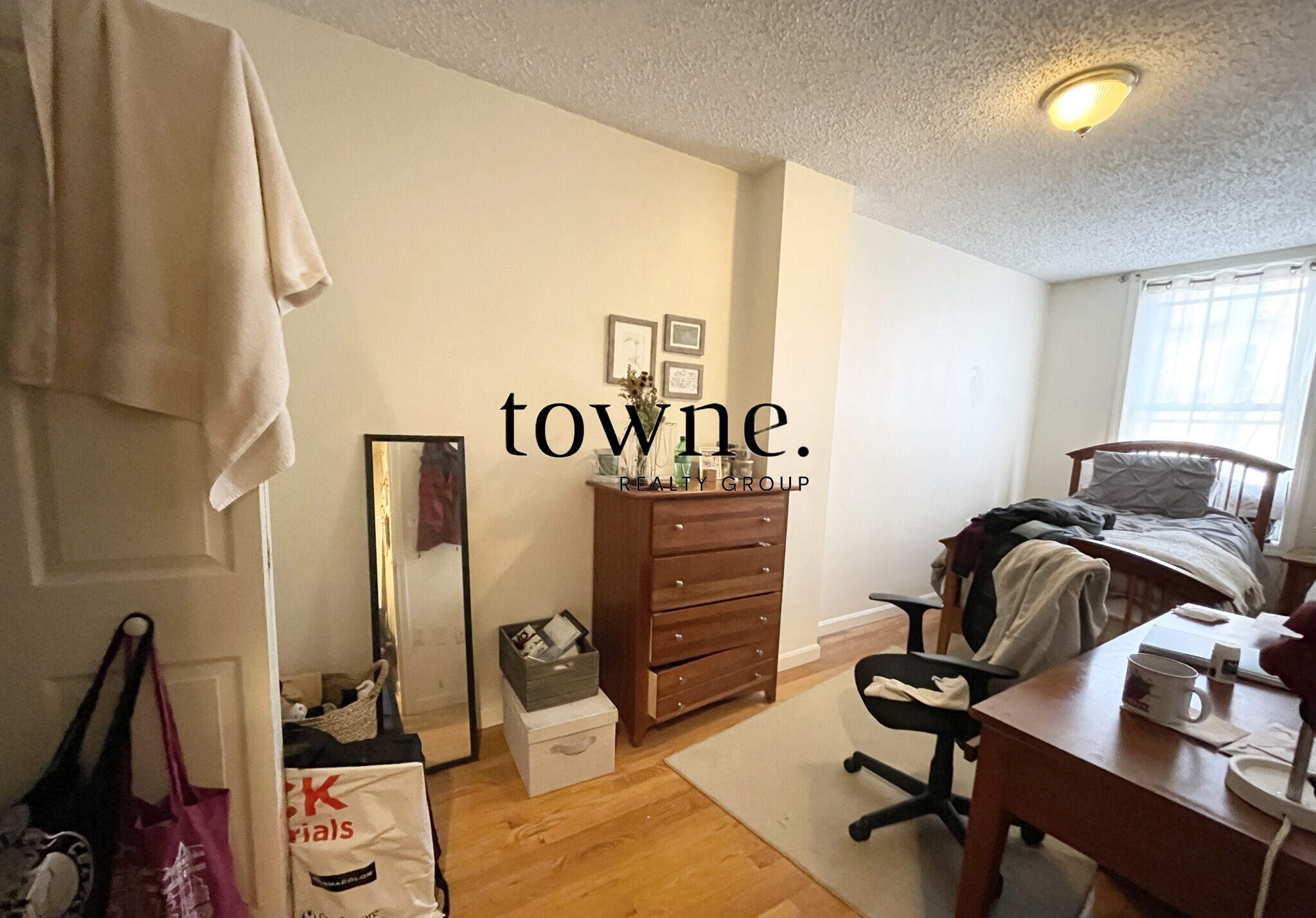 588 Columbus Ave, Roxbury