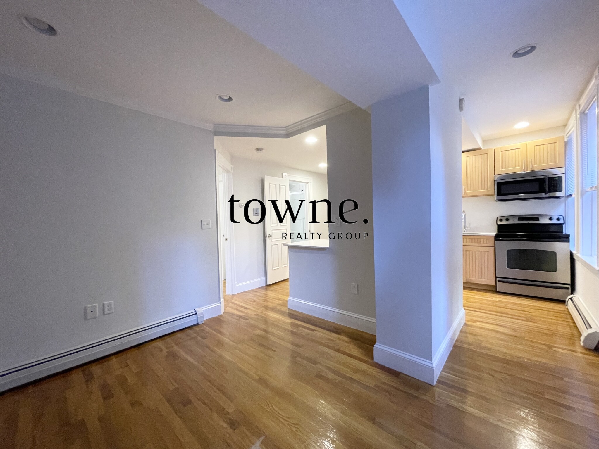 195 Commonwealth Ave, Back Bay