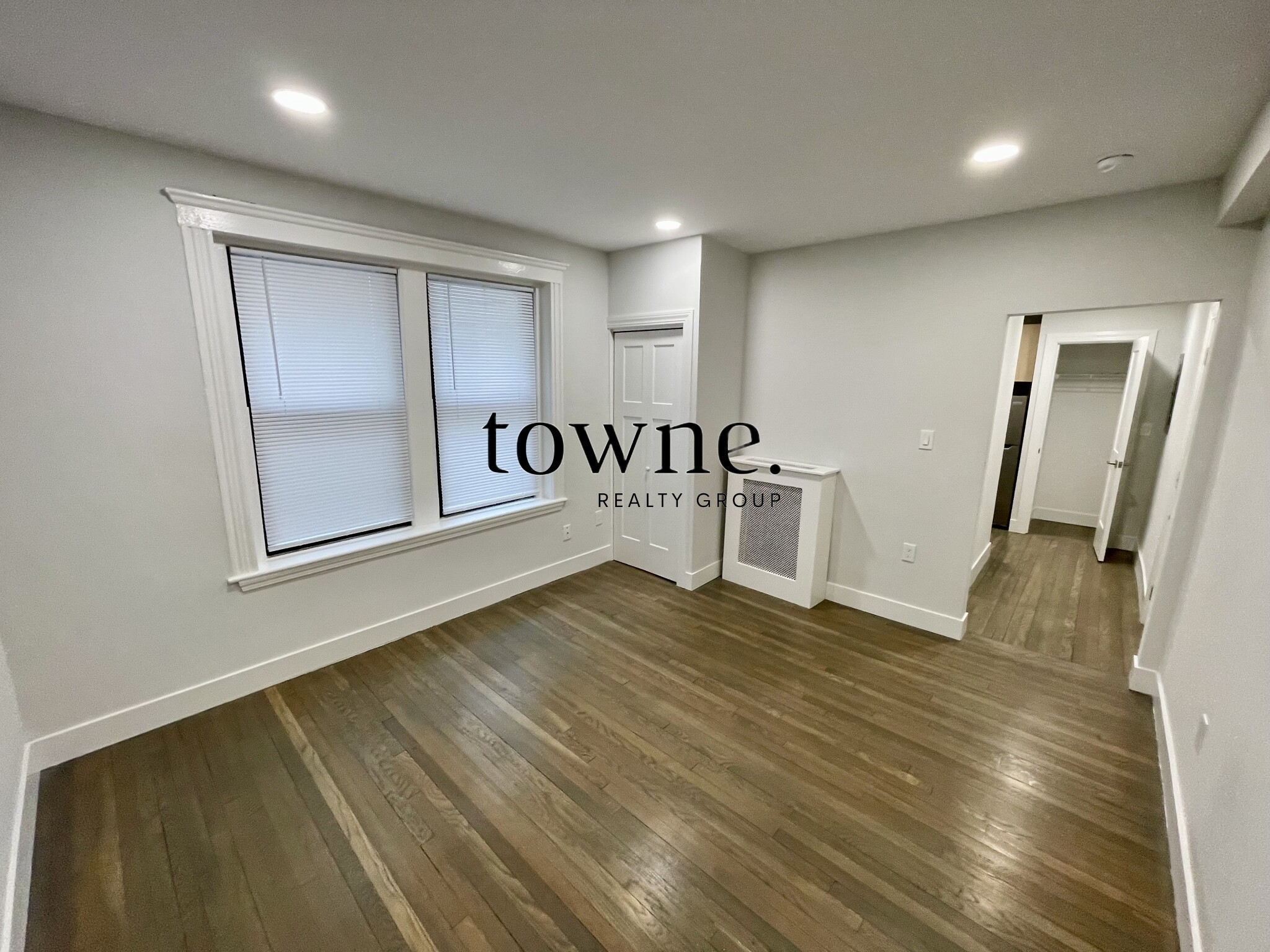 11 Peterborough St, Fenway