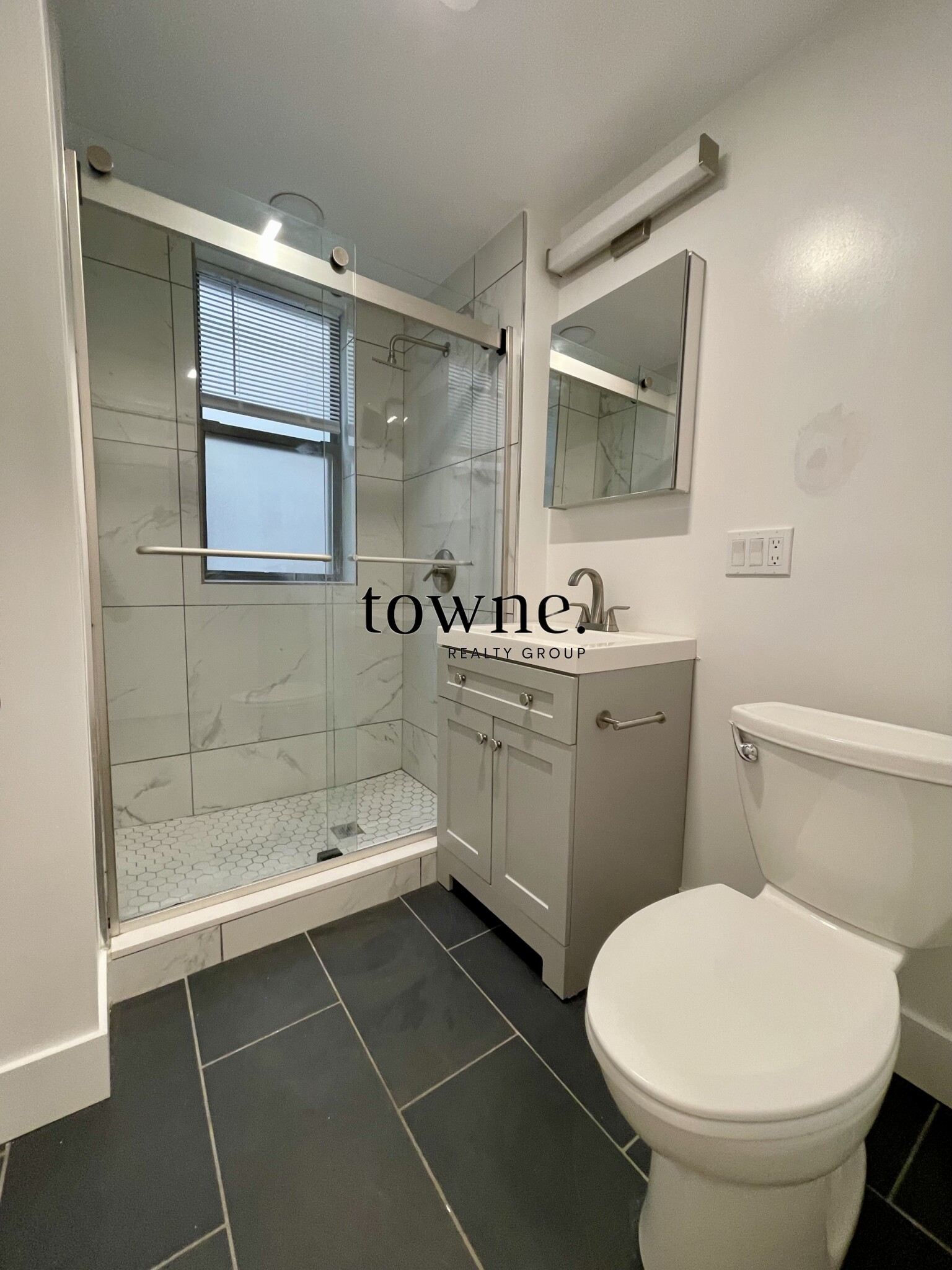 11 Peterborough St, Fenway