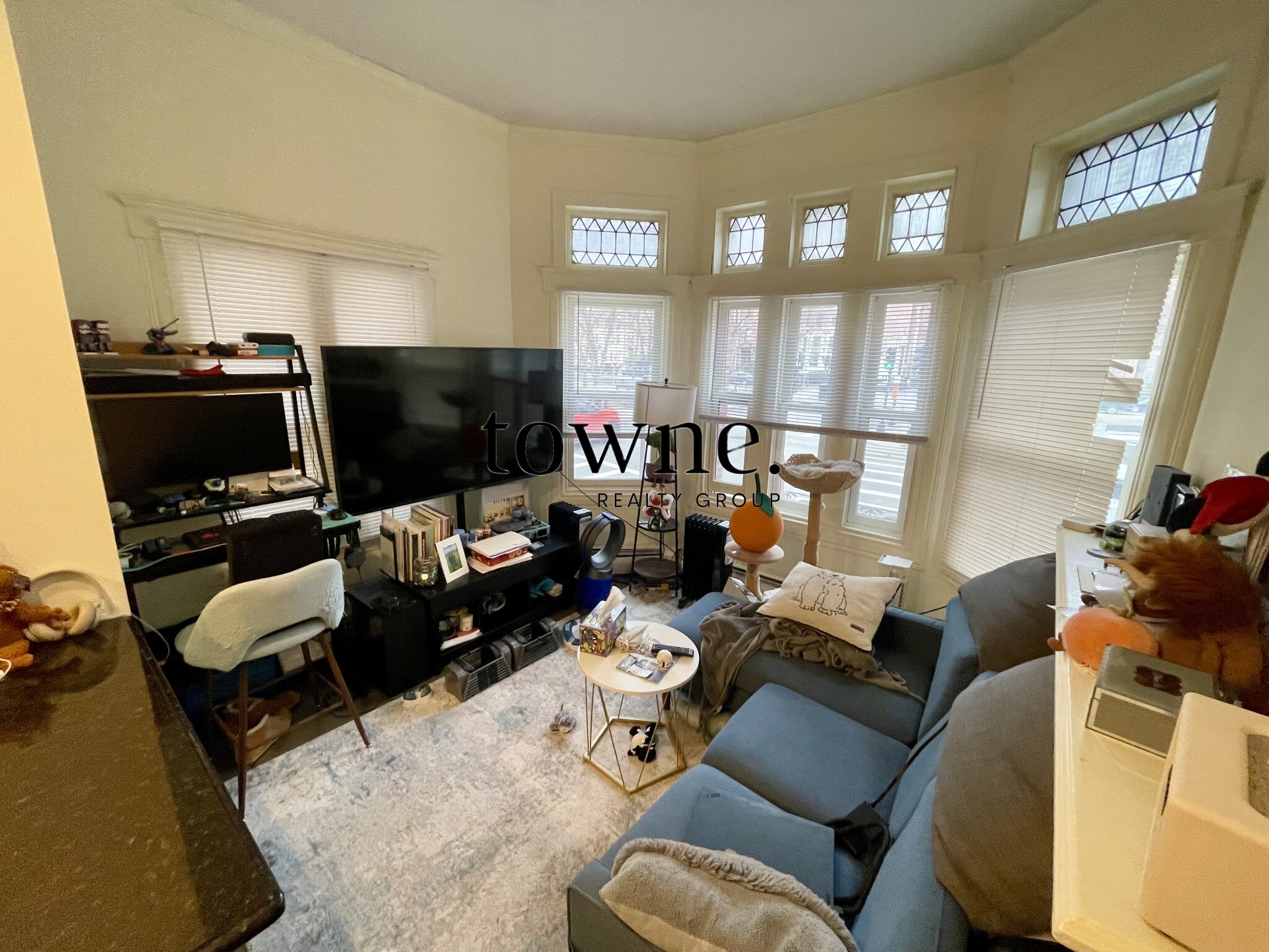 195 Commonwealth Ave, Back Bay