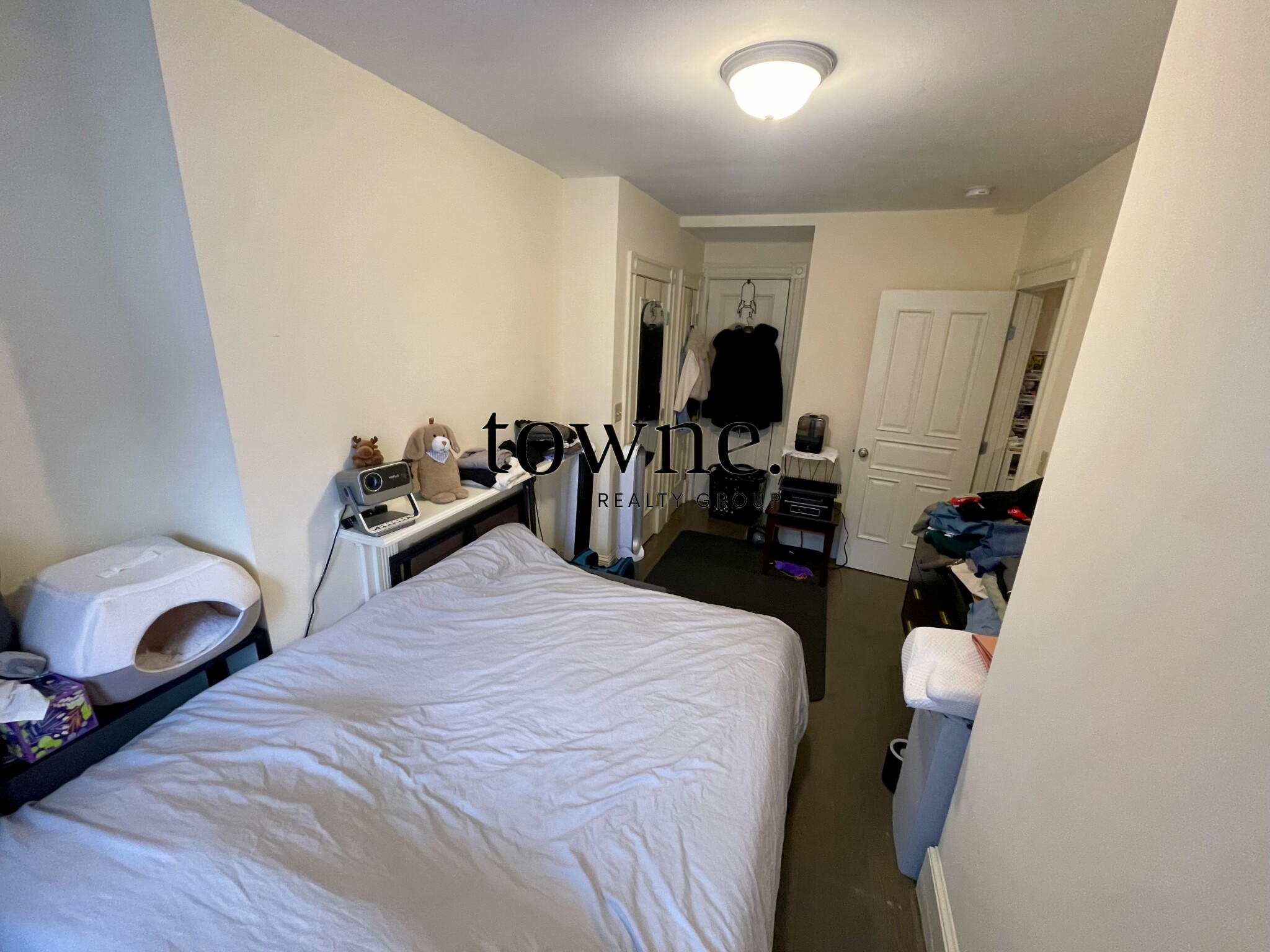 195 Commonwealth Ave, Back Bay