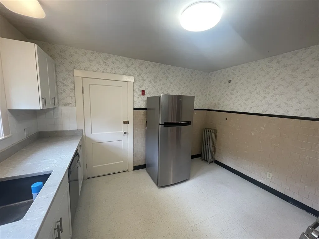 22-24 Slade St, Belmont