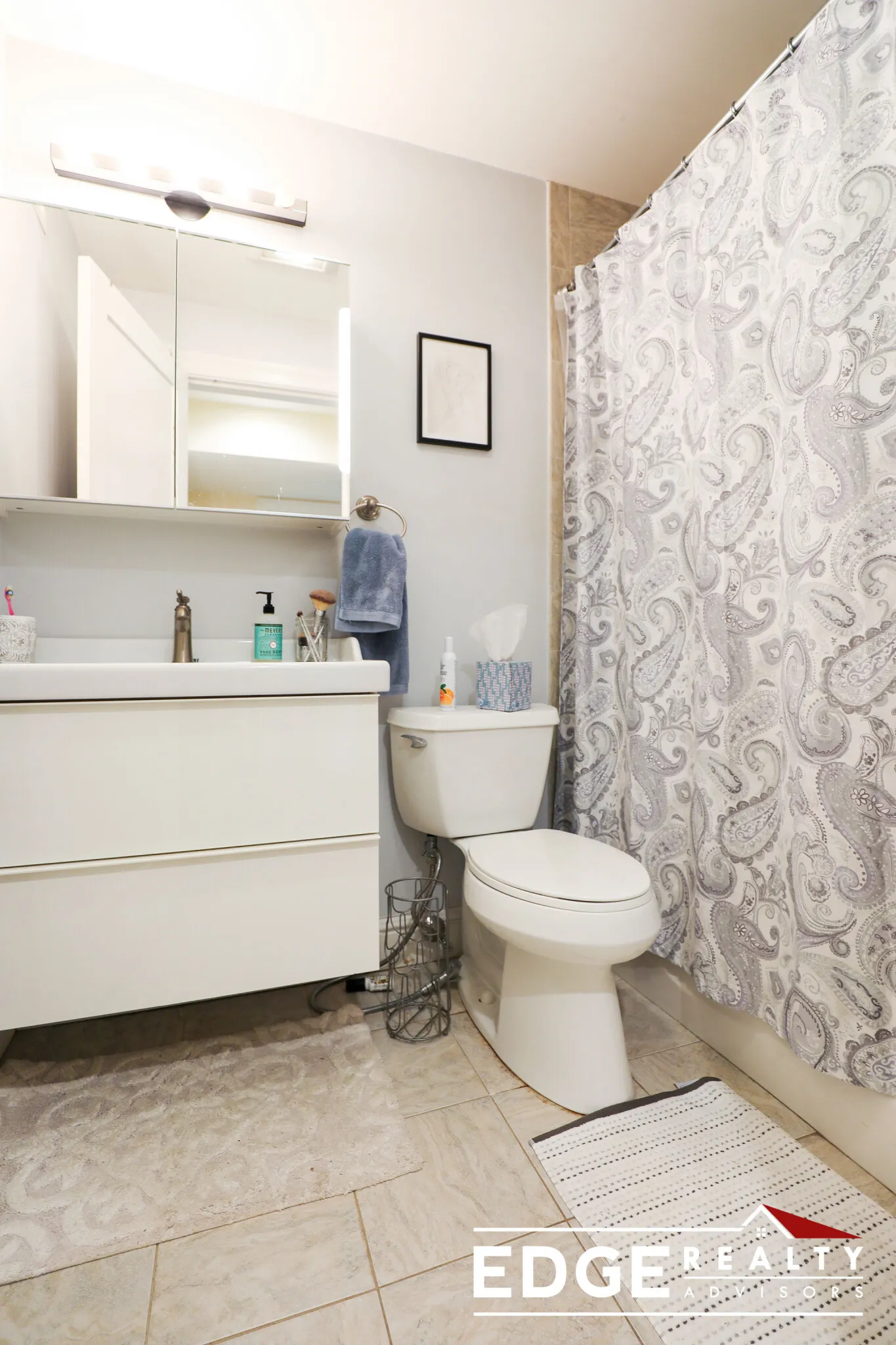 1526 Commonwealth Ave, Brighton