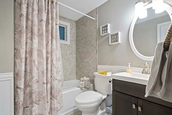 131 Glades, Scituate