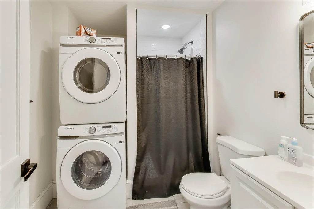 65 Lambert Ave, Roxbury