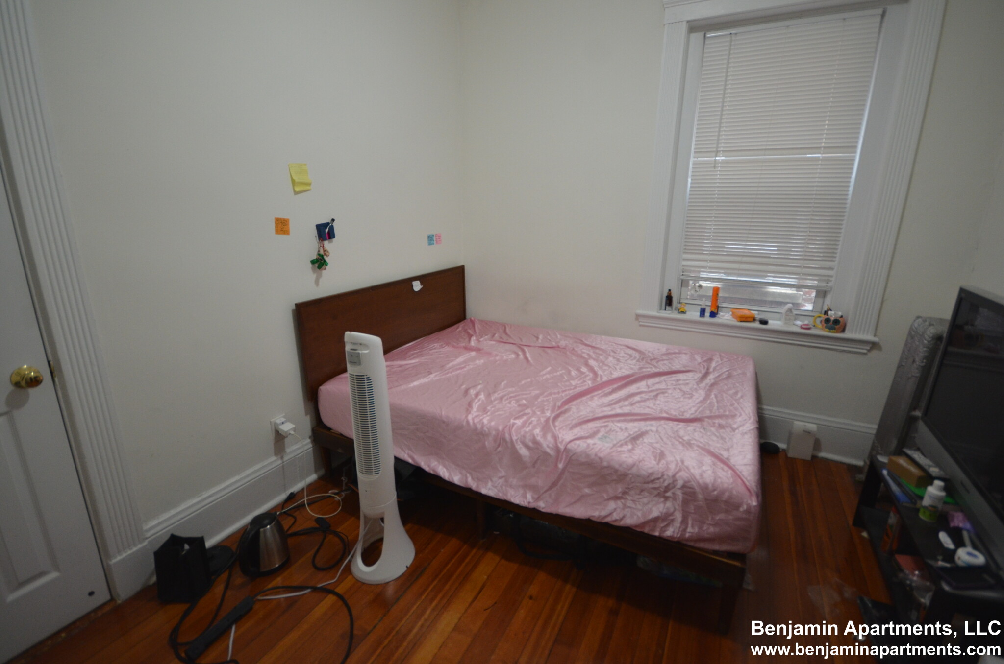 71 Brighton Ave, Allston