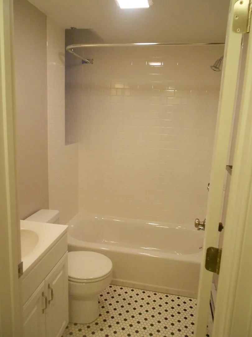 48 Burbank St, Fenway