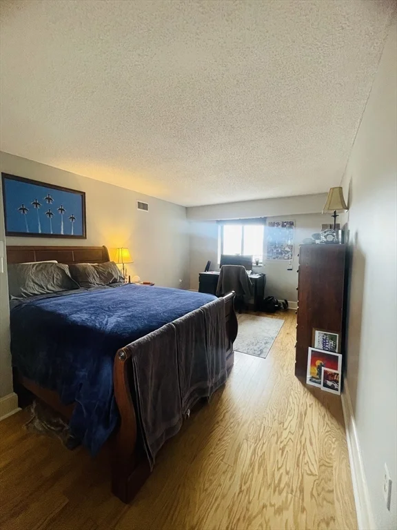 15 North Beacon Rd, Allston