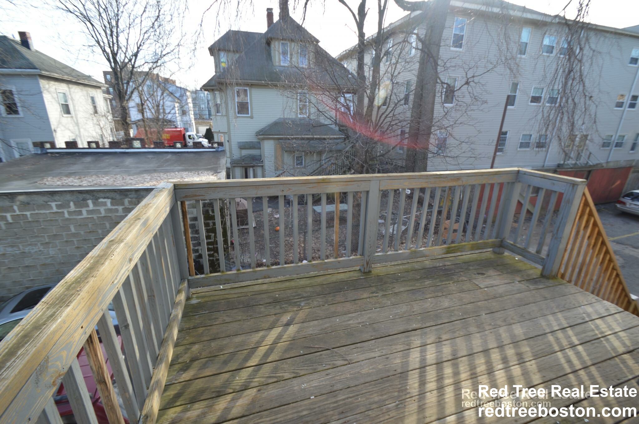 23 Pratt St, Allston