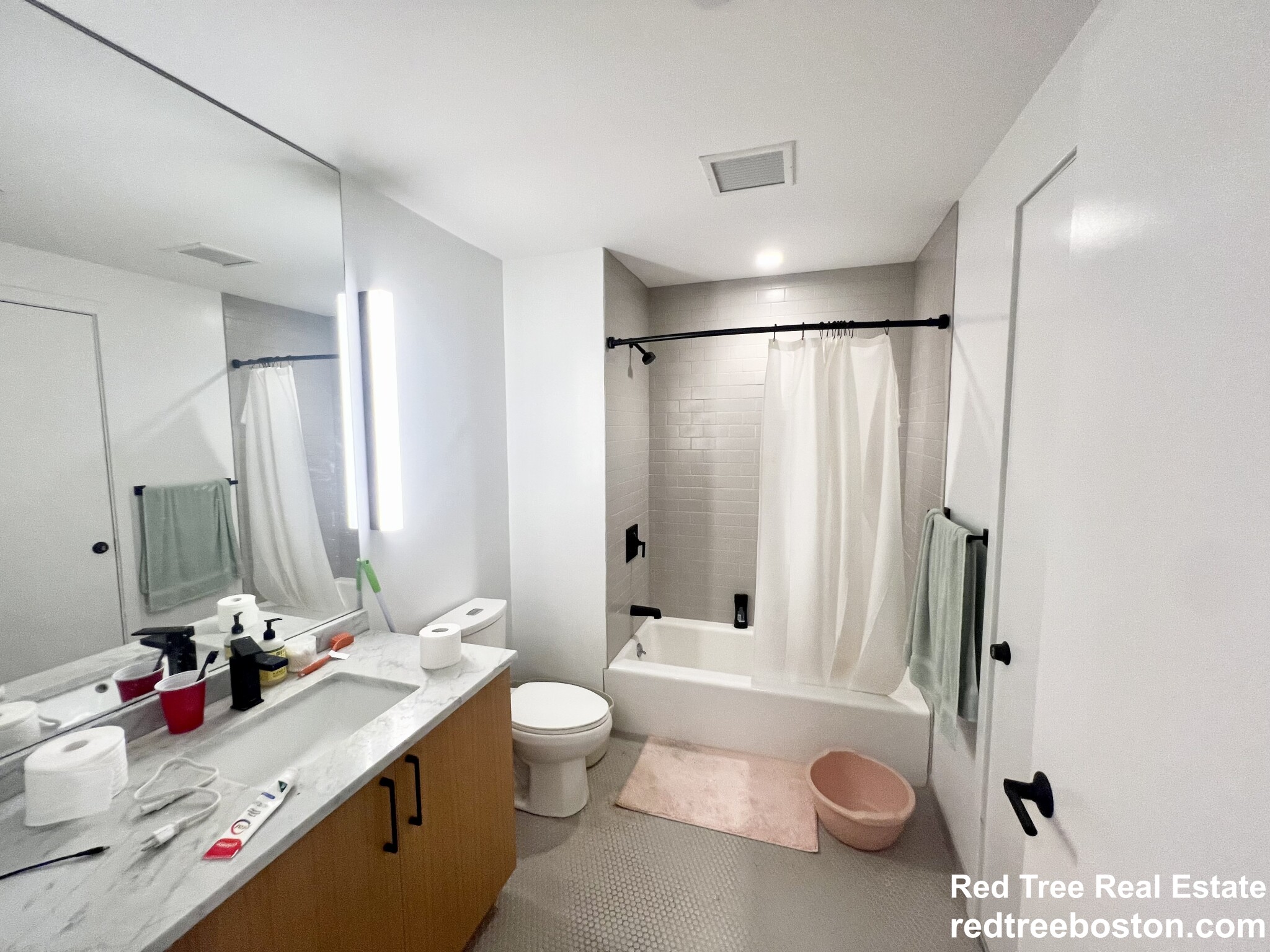 83 Gardner St, Allston