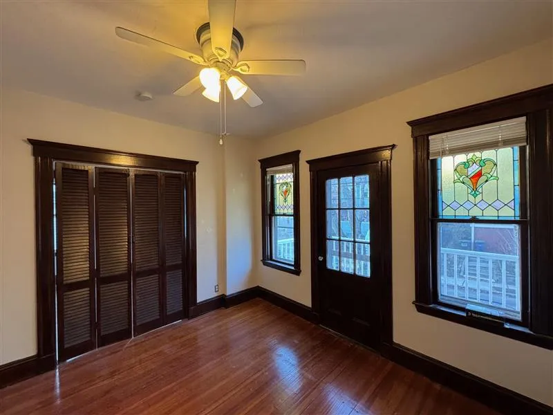 62 Liberty Ave, Powder House Square