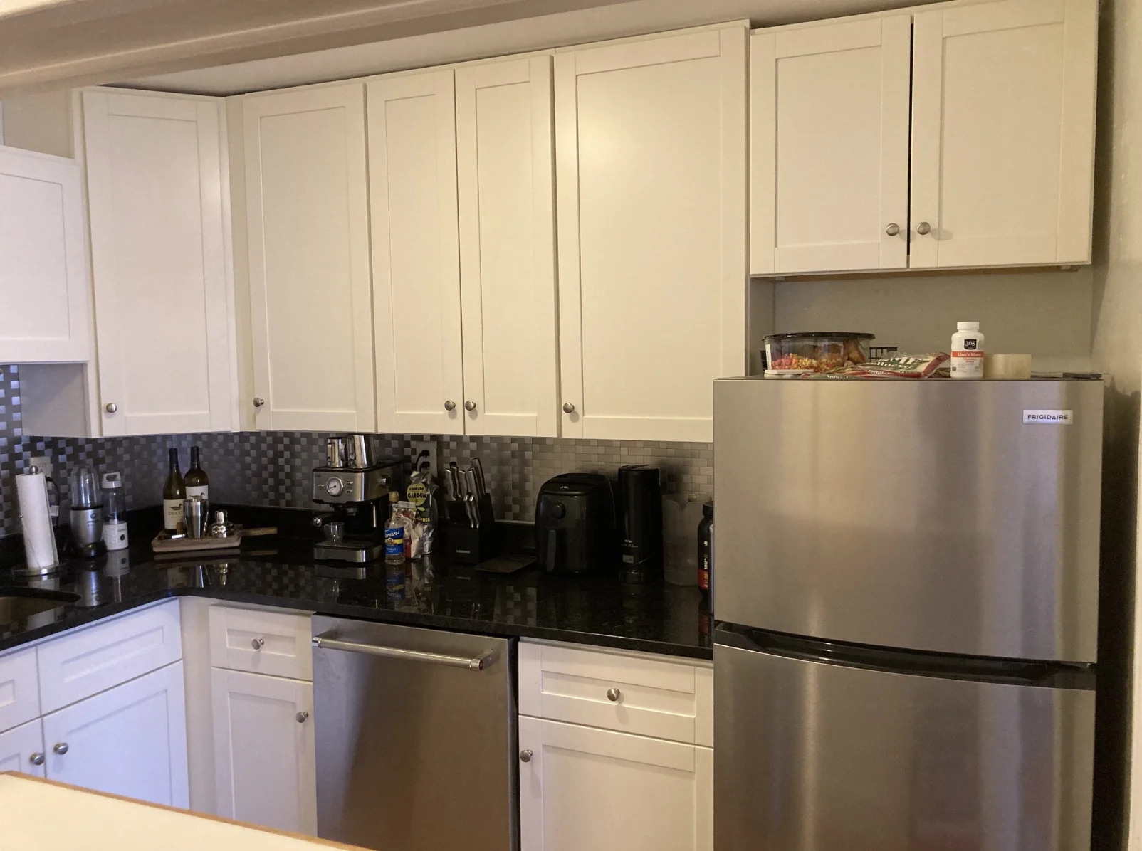 206 Commonwealth Ave, Back Bay