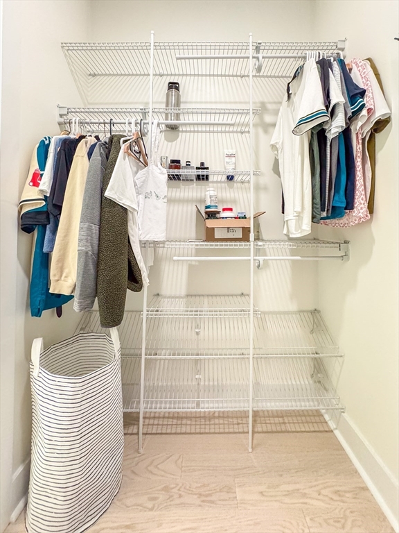 231 Maverick St, East Boston