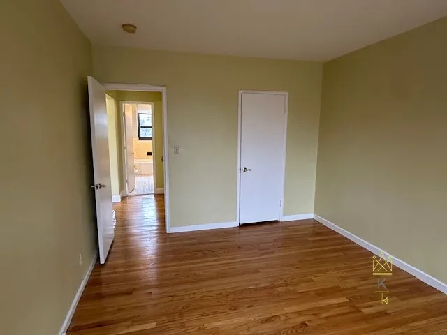 55 Harvard Ave, Harvard Avenue