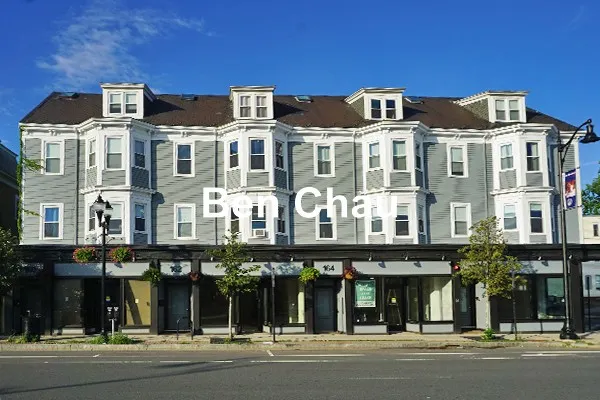 164 Broadway, East Somerville